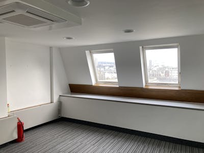 5th Floor Offices, 2 Bartholomews, Brighton, Office To Let - IMG_1314.JPG