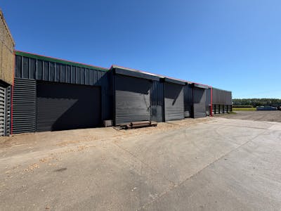 Unit 31, Shelton Lodge, Newark, Industrial / Storage To Let - Front with red outline.jpg