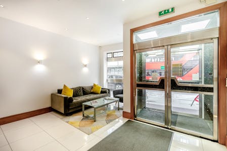 First Floor Office Suites, 123 Minories, London, Office To Let - Reception.jpg