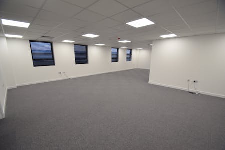 Ryan House, Aviation Way, Southend-on-Sea, Office To Let - DSC_0315.JPG