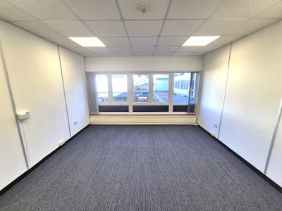 Sovereign House, Stockport, Office To Let - 20250501_075421.jpg
