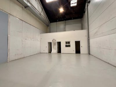 Unit 4A, Wentloog Buildings, Cardiff, Industrial To Let - 4A Wentloog 05.jpg