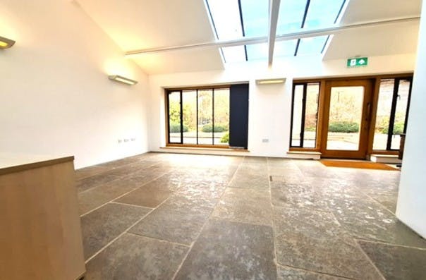 Office in Hereford - photo 2