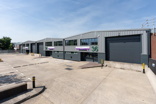 Unit's 32 -38, Westwood Park Trading Estate, Park Royal, Industrial / Warehouse To Let - IW-300526--CA-041.jpg