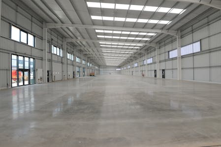 Vauxhall Trading Estate | Units 5a - 5h, Reddish, Industrial / Warehouse To Let - DSC_4013.JPG