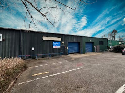 Unit 24, Ty Verlon Industrial Estate, Barry, Industrial To Let - IMG_6959-removebg-preview (1).png