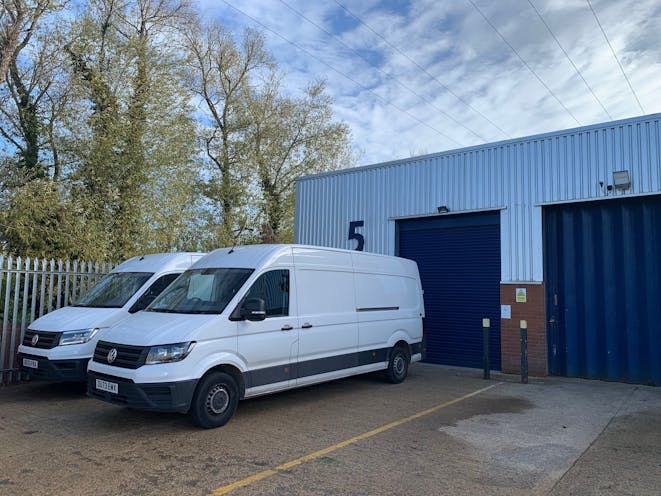 Unit 5 Brookway Trading Estate, Newbury, Industrial / Warehouse To Let - 1.jpg