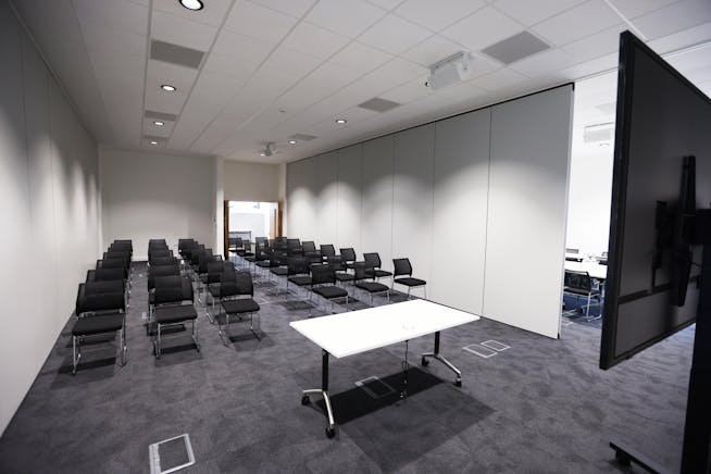 The Skylark - First Floor Offices, Westcott Venture Park, Aylesbury, Offices To Let - Westcott Open Day - ed nix 105.JPG