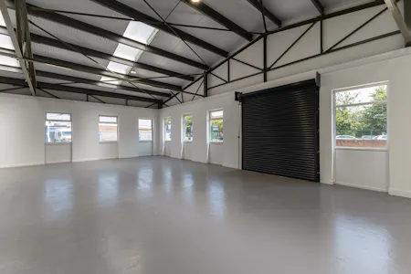 Unit 1 The Point, Aylesbury, Industrial / Trade Counter To Let - 112371_Unit 1 The Point (18).jpg