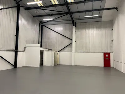 Unit 15 March Place, Gatehouse Industrial Estate, Aylesbury, Industrial To Let - WhatsApp Image 2026-10-27 at 15.52.33 (6).jpeg