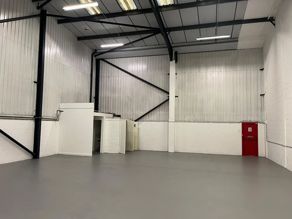 Unit 15 March Place, Gatehouse Industrial Estate - WhatsApp Image 2026-10-27 at 15.52.33 (6).jpeg