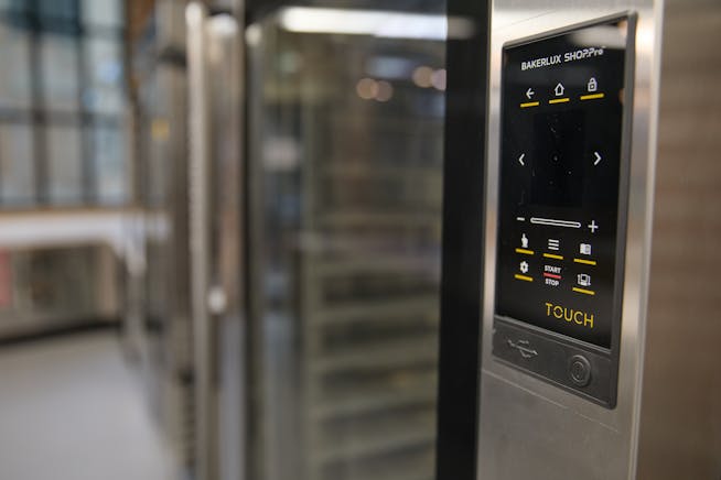 Café - Morton House, 21 Kimpton Road, Luton, Retail To Let - 2E5A2633.jpg