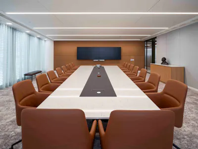 Riverbank House, 2 Swan Lane, London, Office Lease Assignment - Interior.jpg
