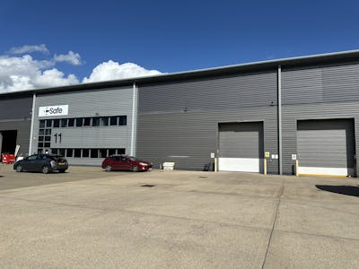 Unit 11, Hikers Way, Crendon Industrial Park, Long Crendon, Industrial To Let - IMG_5631.JPEG