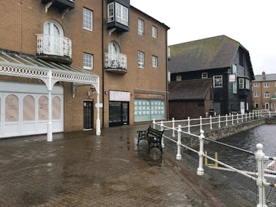 25 Waterfront, Brighton, Retail To Let - 20191212_100955467_iOS.jpg