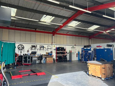 Unit 2 C R Bates Industrial Estate, High Wycombe, Industrial To Let - IMG_2693.jpeg