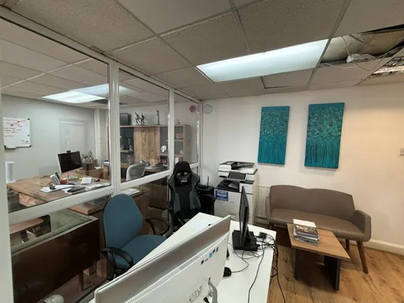 Dean House, 193 High Street, Enfield, Investment / Offices For Sale - Internal 34.jpg