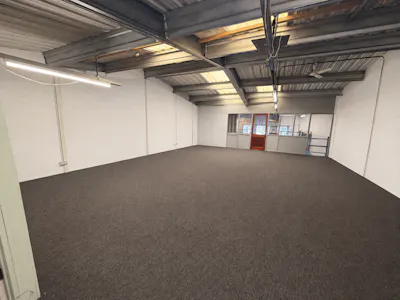 Unit 16, Southend-on-Sea, Industrial To Let - Office