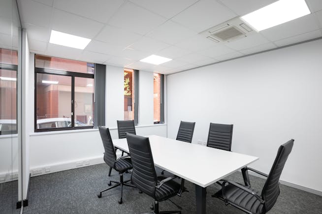 Oxford House, Leeds, Offices To Let - 13112024_Oxford_House_014.jpg