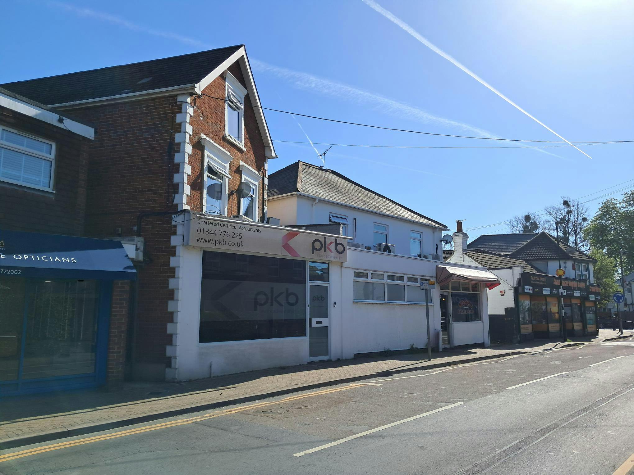 87-89 Church Street, Crowthorne, Investment / Offices For Sale - 1000001627.jpg