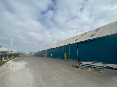 E Shed Warehouse, Old Clipper Road, Cardiff, Industrial To Let - ESC00.jpg
