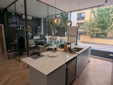 Unit 5, Watford, Office To Let - PXL_20260617_123047784.jpg