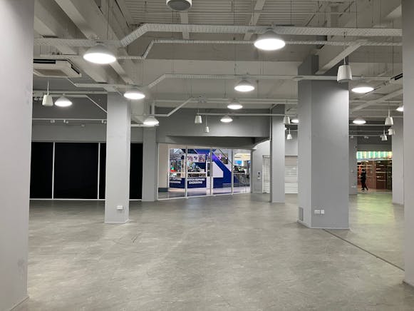 Unit E, Sutton, Retail To Let - 6.jpg Unit E, Sutton, Retail To Let - 6.jpg