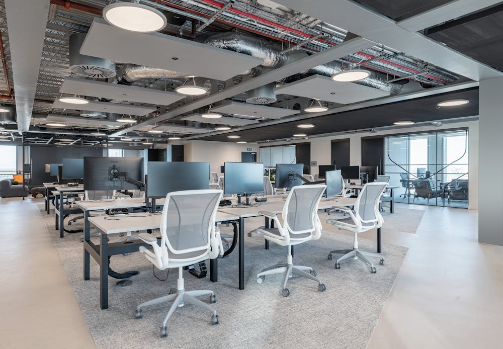 L20 & L21 Hylo, 105 Bunhill Row, London, Office Lease Assignment - 3 Hylo  L21  open plan.jpg