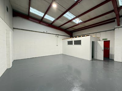 11 Totman Crescent, Rayleigh, Industrial / Office To Let - WhatsApp Image 2026-01-06 at 13.51.09.jpeg