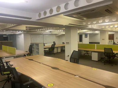 Whitehall Waterfront, Leeds, Office To Let - IMG_3466.jpg