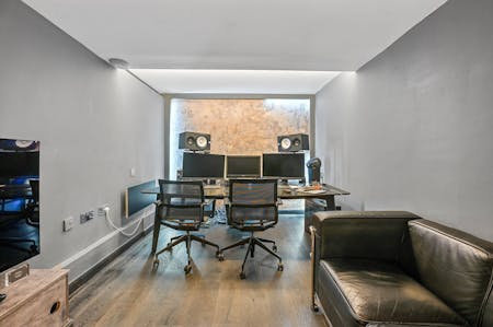 11b Boundary Passage, London, Office To Let - OLBC11bBoundaryPassage6.JPG