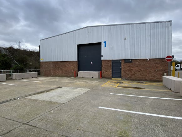 Unit 1 Crayside Industrial Estate, Crayford, Industrial To Let - Crayford - 1 Crayside main.jpeg