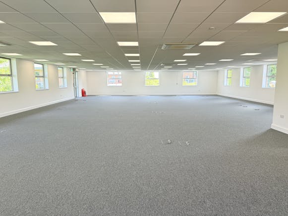 4240 Park Approach, Leeds, Office To Let - IMG_9516.jpg