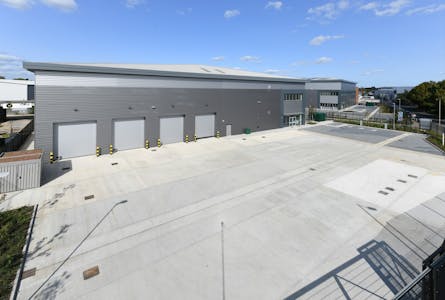 Poyle Point 2, Blackthorne Road, Colnbrook, Industrial / Warehouse To Let - Yard.jpg