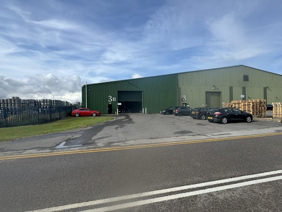Unit 3B, Roseland Business Park, Newark, Distribution Warehouse To Let - IMG_3456.JPEG