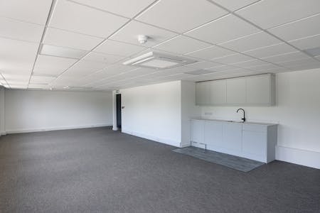 Unit 7 Lakeside Industrial Estate, Colnbrook, Industrial/Logistics / Industrial / Warehouse To Let - First floor offices