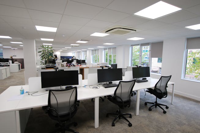 Betchworth House, Redhill, Offices For Sale - H7D_1525.JPG