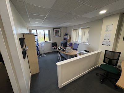 Unit 1, High Peak, Industrial/Logistics / Office To Let - IMG_0029.JPG