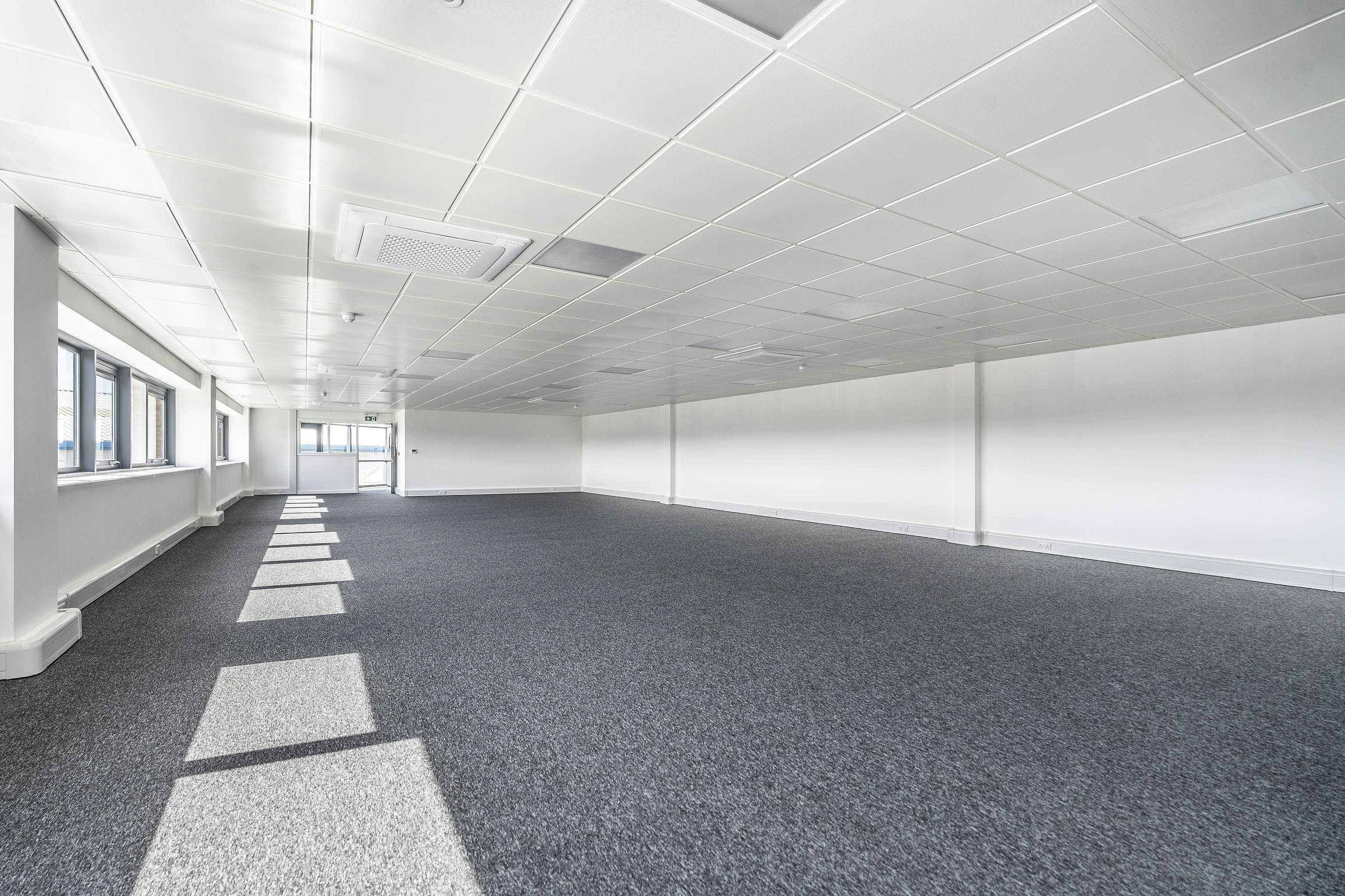 Newbury35, Bone Lane, Newbury, Warehouse & Industrial To Let - IW080425CA112.jpg