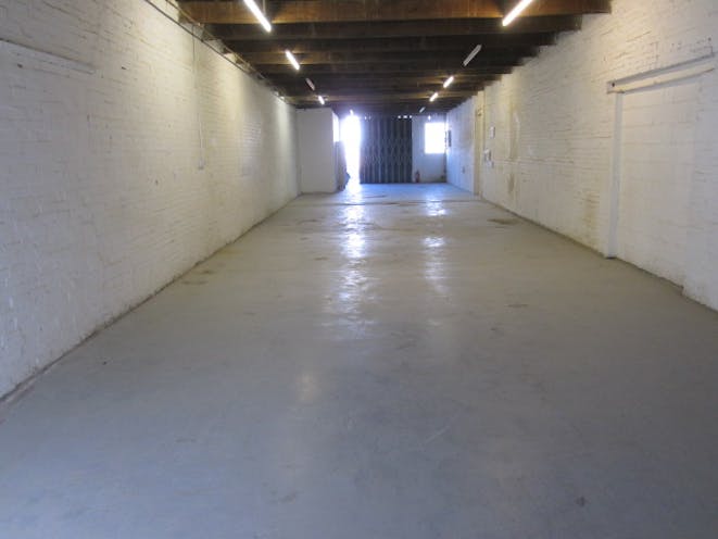 Unit 31 Milford Trading Estate, Reading, Industrial / Warehouse Lease Assignment - Photo 2