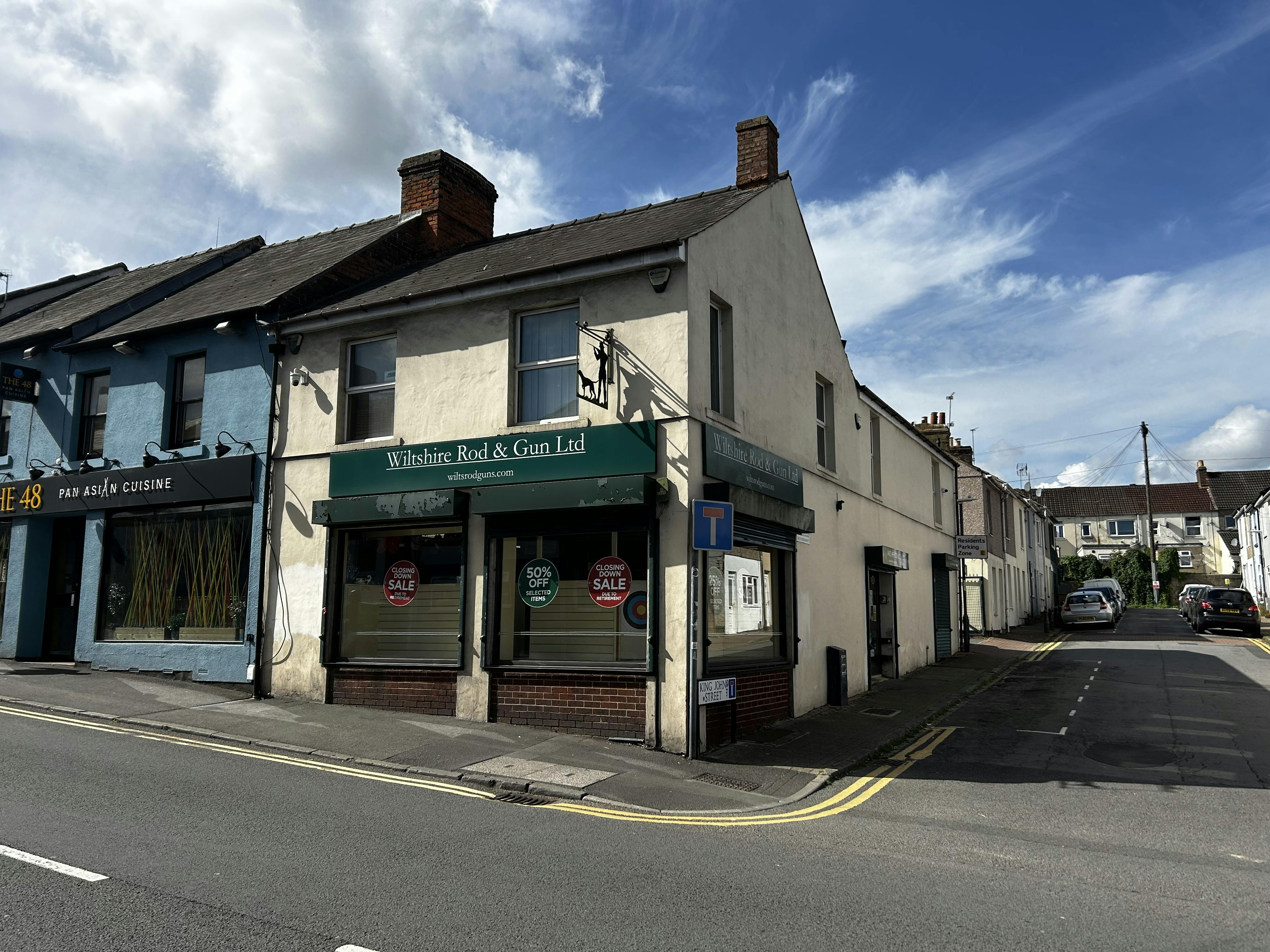 135 Victoria Road, Swindon, Retail For Sale - IMG_6031.jpg