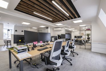 9-11 The Quadrant, Richmond, Offices To Let - IW040725DL144rt.jpg - More details and enquiries about this property