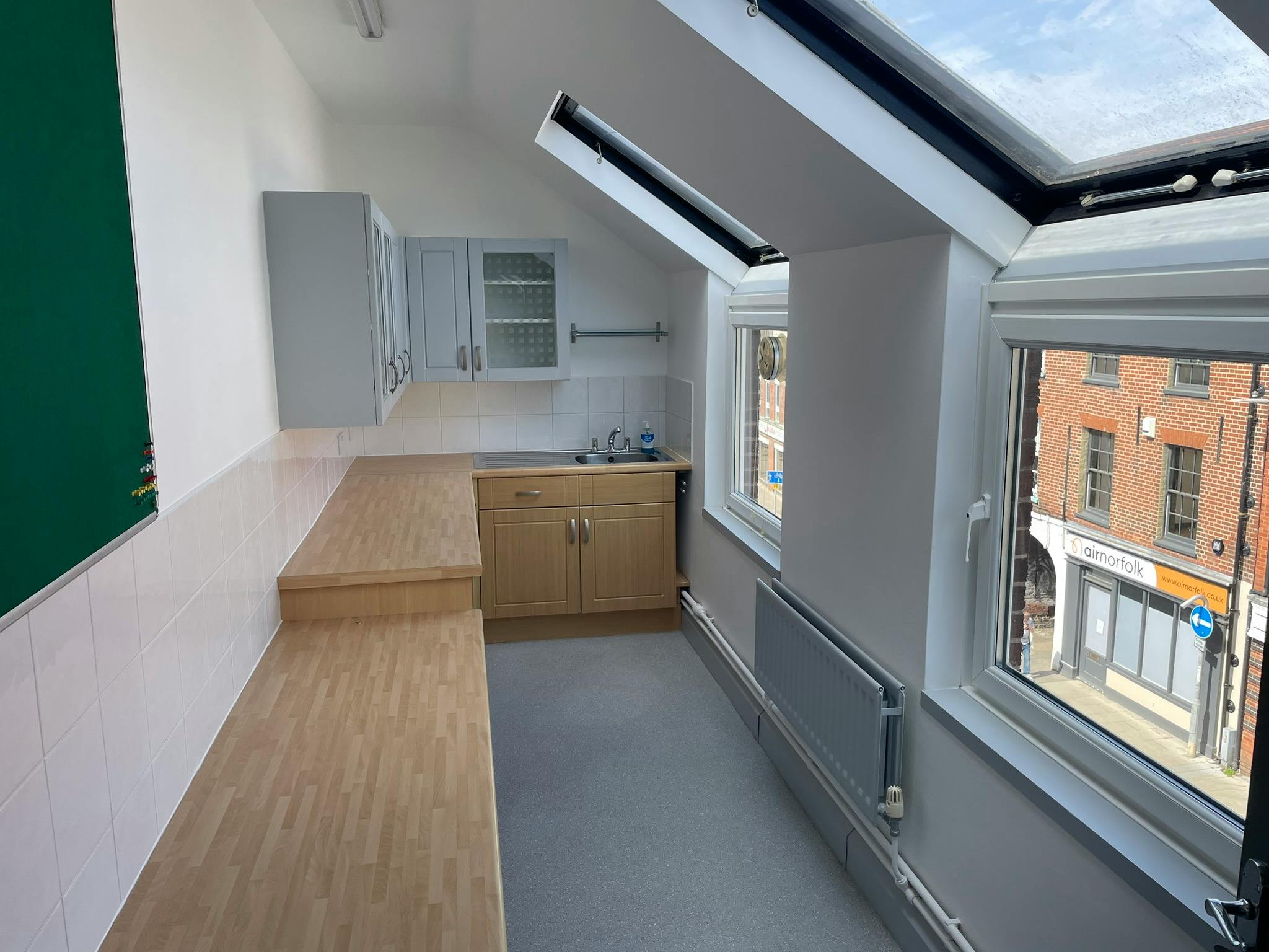 Woburn House, 84 St. Benedicts Street