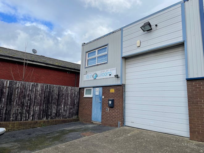 Units C5-C11 Reading Small Business Centre, Reading, Industrial / Warehouse / Investment For Sale - Unit C5