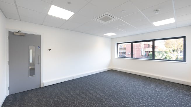 Unit 18 Garrick Industrial Estate, Hendon, Industrial To Let - 16GIE50.jpg