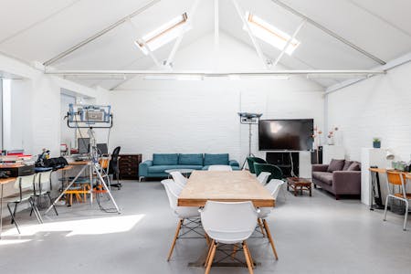 Unit 9, 44 St. Pauls Crescent, London, Office To Let - St Pauls Cres 44 U9  3.jpg
