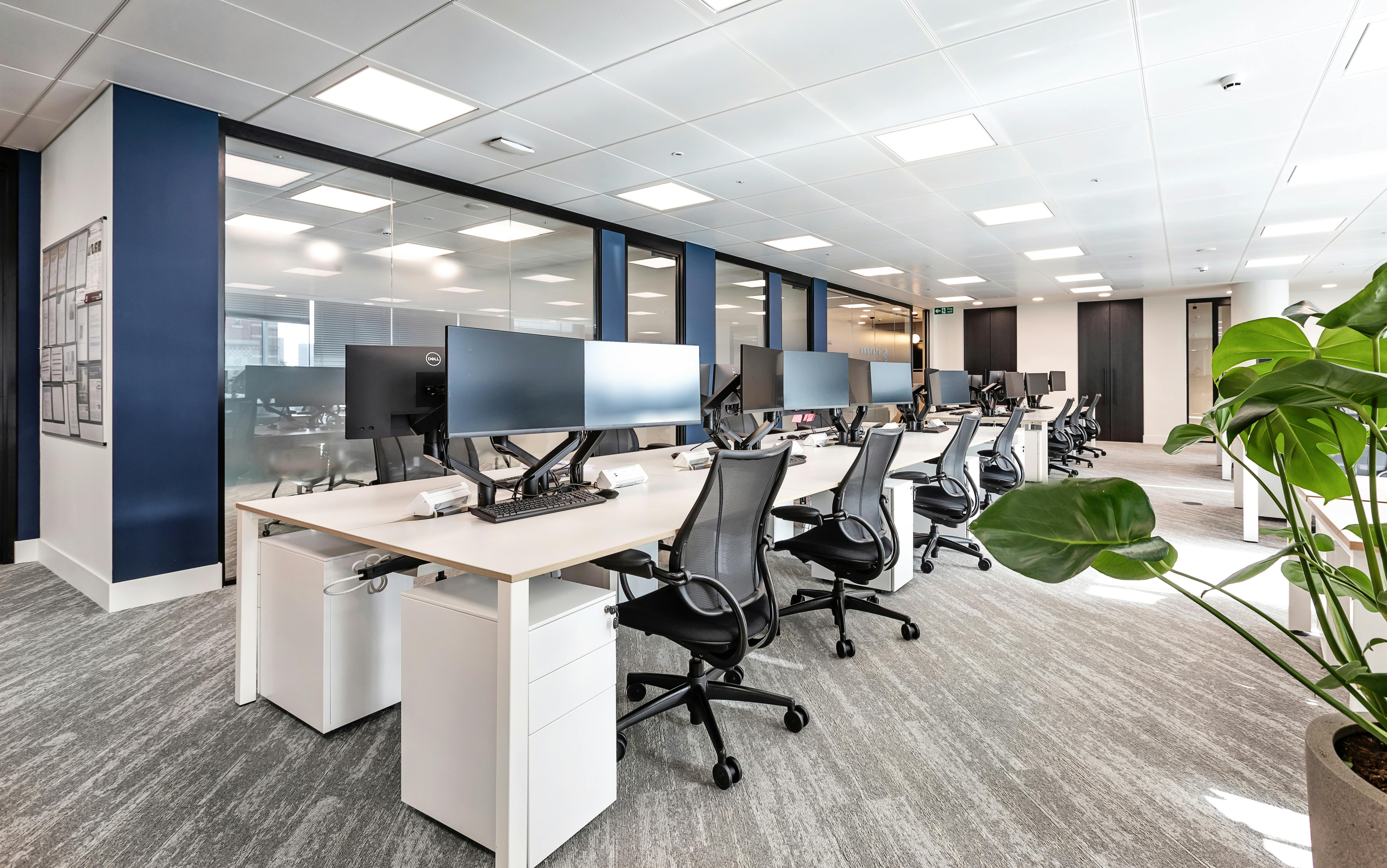 80 Victoria Street, London, Offices To Let - 7041desks by mtr 1.jpg