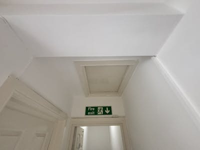 2 London Road, Waterlooville, Investment / Office / Retail For Sale - IMG_9367.JPEG