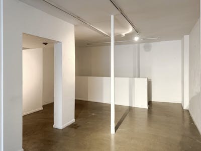 Prime Mixed-Use Fitzrovia Building, 89 Charlotte Street, London, Investment / Mixed Use / Residential For Sale - IMG_0980.jpg