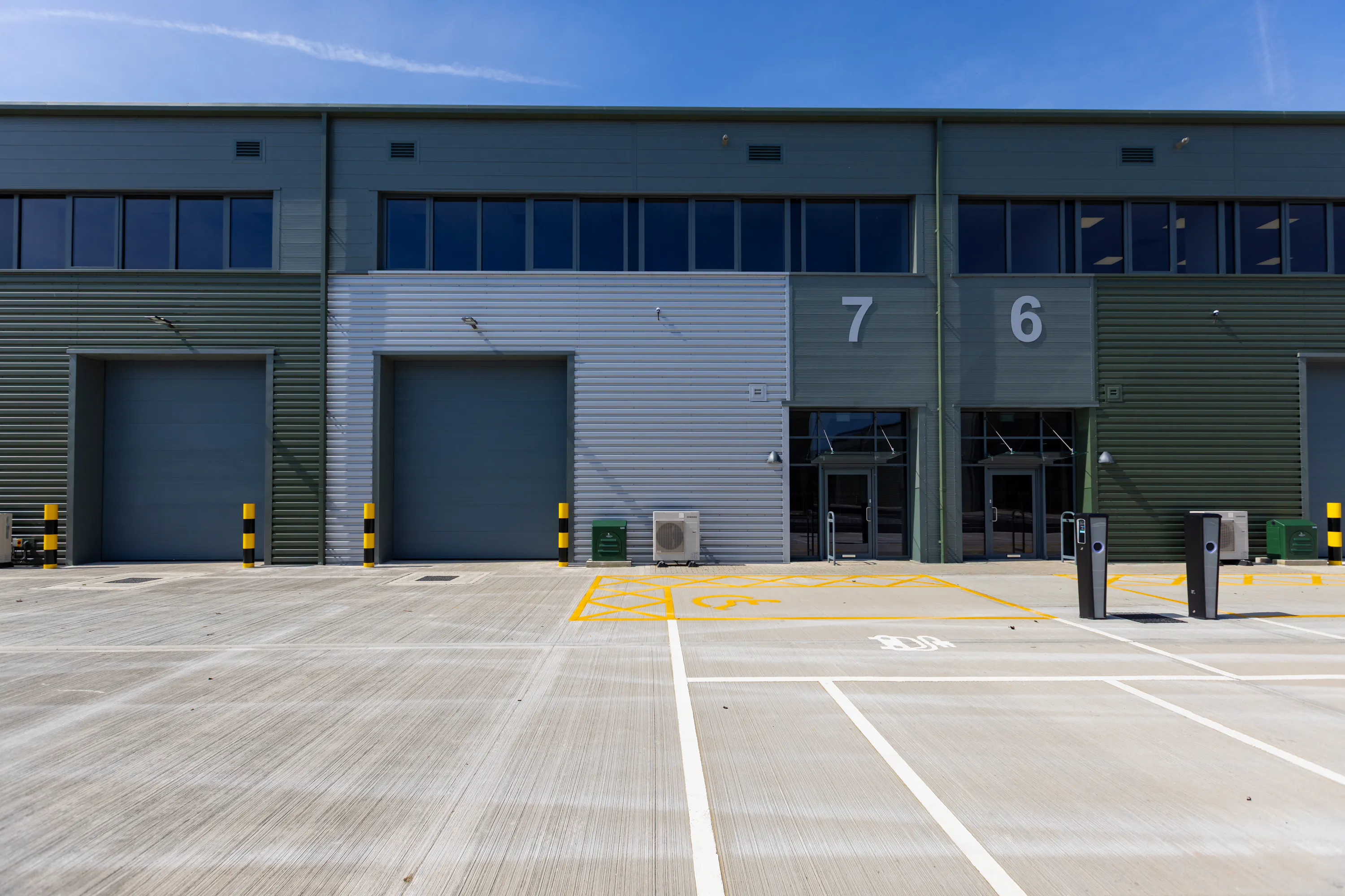 Unit 7 T45, Aire Valley Road, Leeds, West Yorkshire, LS9 0AA
